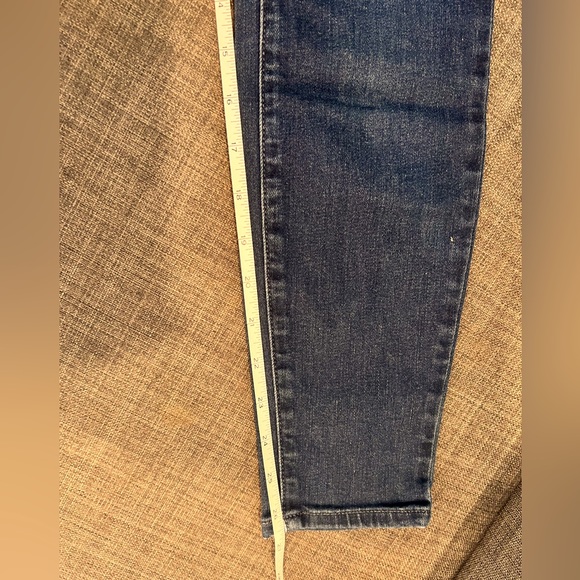 PAIGE Margot Ankle Jeans - Picture 11 of 12
